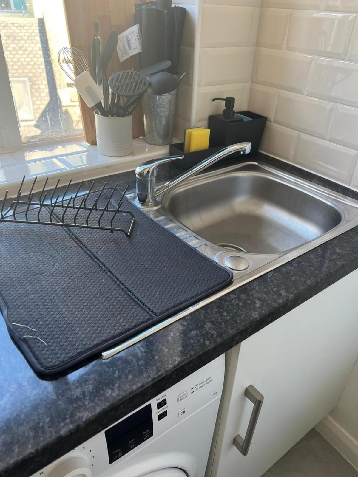 2-bed Flat On The Lively Old Compton St - Soho! Londra